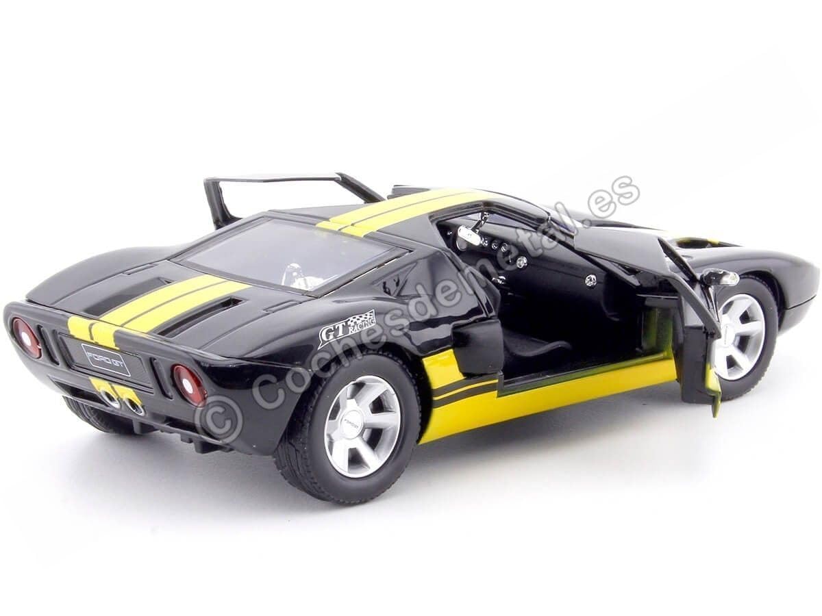 Amazon.com: Motormax Ford GT #6 GT Racing 1/24 Diecast Car Model